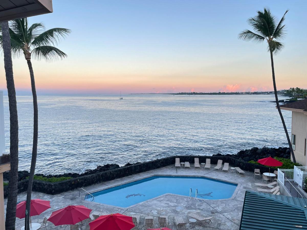Sea Village Condo With Unobstructed Ocean Views And Oceanside Pool Kailua-Kona Exterior photo